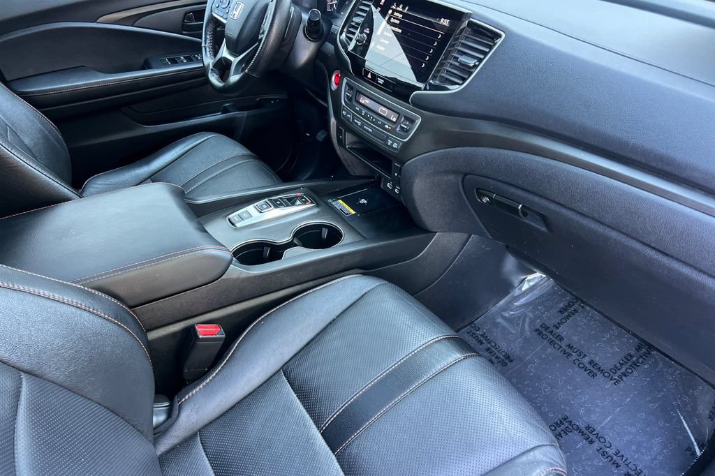 Certified 2024 Honda Passport TrailSport image 13