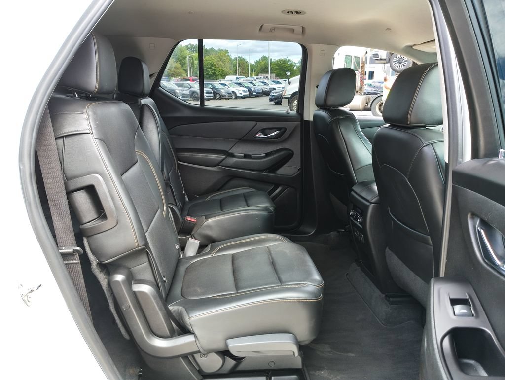 Used 2019 Chevrolet Traverse Premier FWD image 11