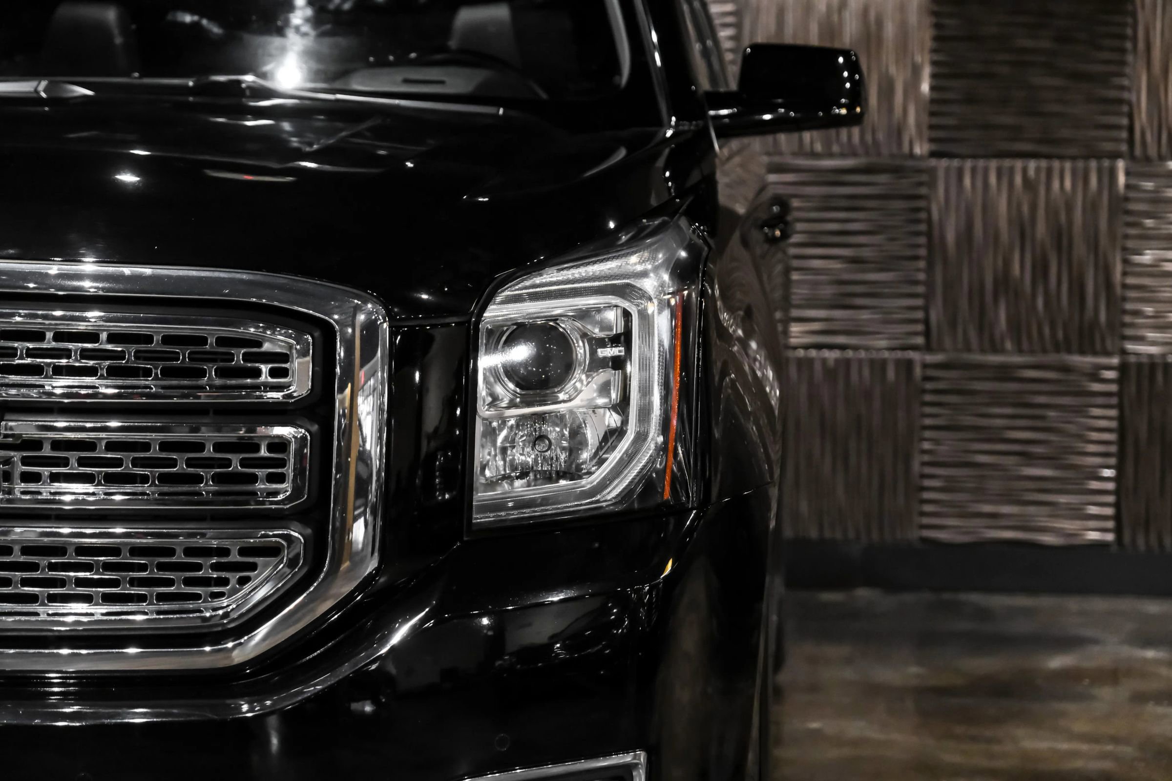 Used 2020 GMC Yukon SLT w/ Open Road Package AWD/4WD image 48