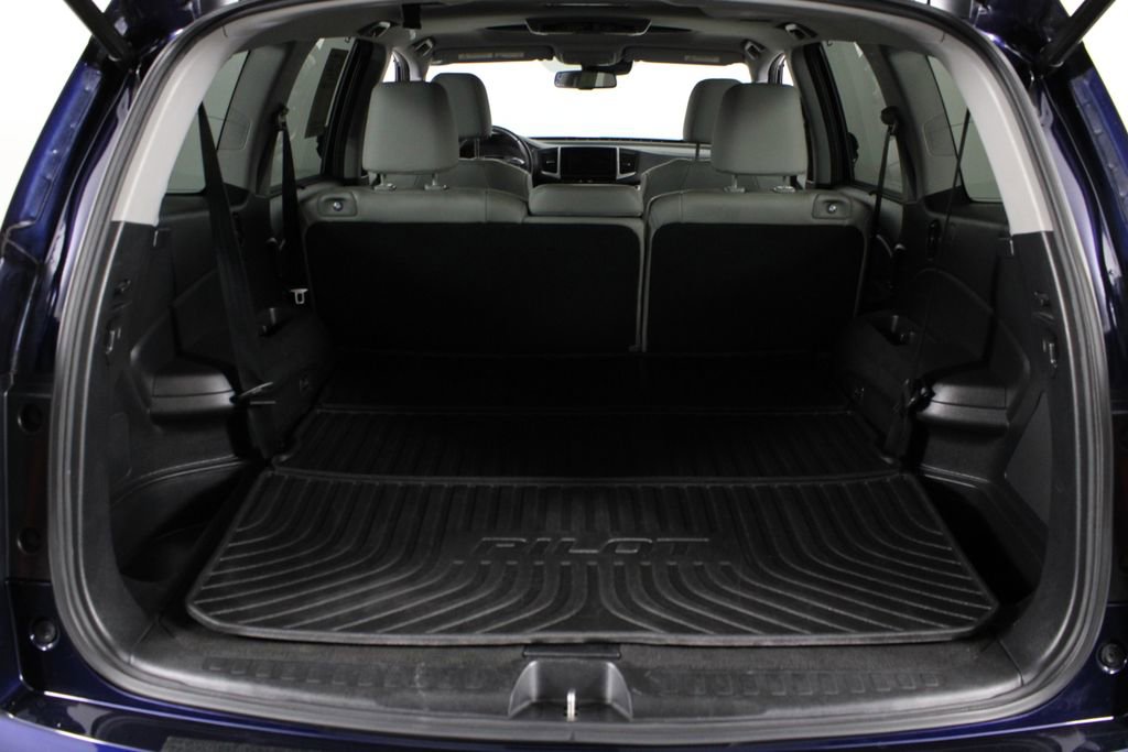 Used 2018 Honda Pilot Touring image 15