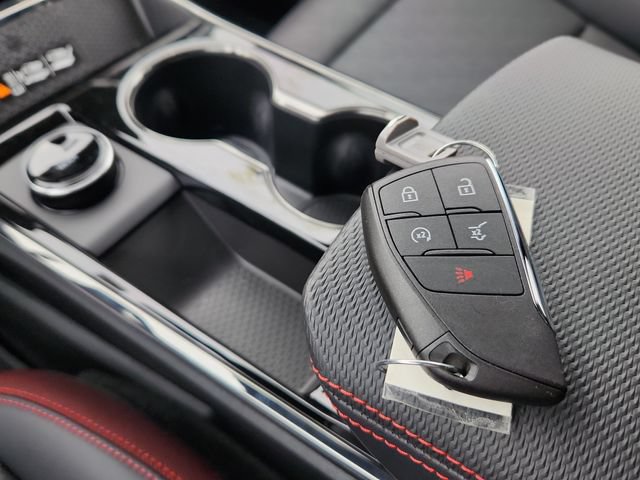 New 2027 Chevrolet Equinox RS w/ Safety and Technology Package FWD image 32