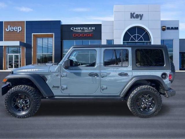 Used 2024 Jeep Wrangler Willys image 11
