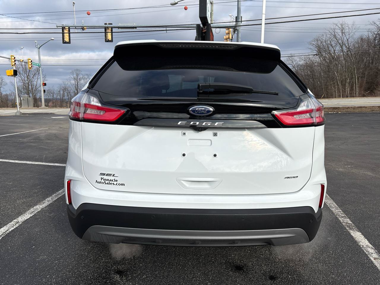 Used 2022 Ford Edge SEL w/ Convenience Package AWD/4WD image 6
