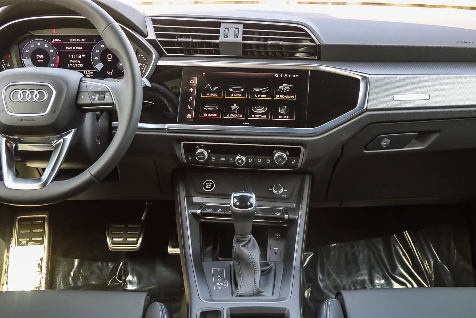 Used 2025 Audi Q3 2.0T Premium w/ Convenience Package image 13