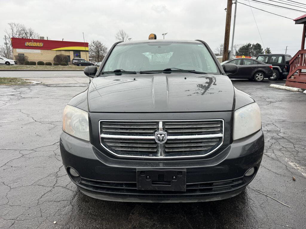 Used 2011 Dodge Caliber Mainstreet image 2