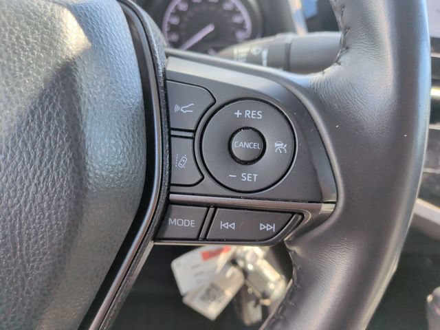 Used 2024 Toyota Camry SE FWD image 18