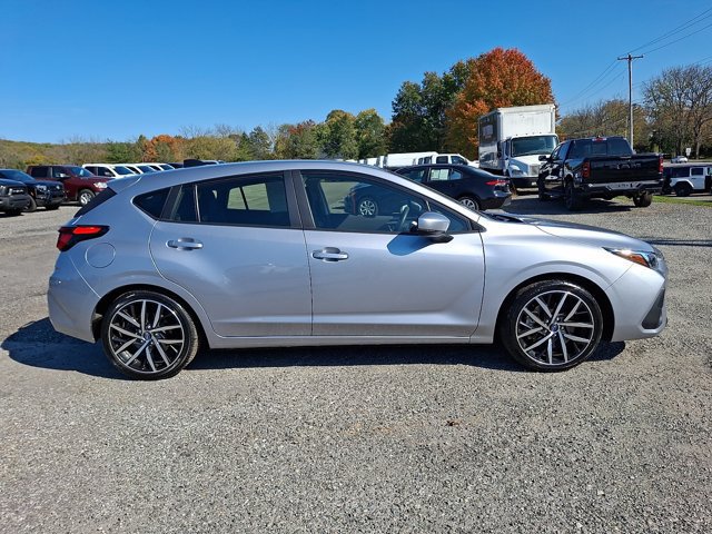 Used 2024 Subaru Impreza 2.0i Sport AWD/4WD image 9