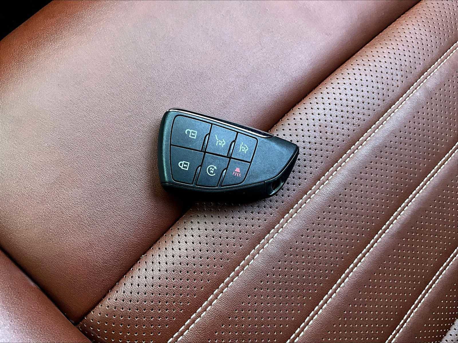 Used 2024 GMC Yukon Denali Ultimate image 31