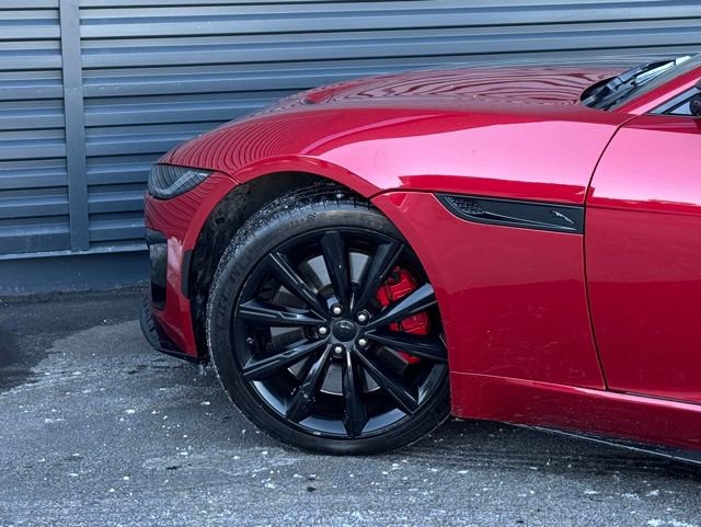 Used 2021 Jaguar F-TYPE R image 12
