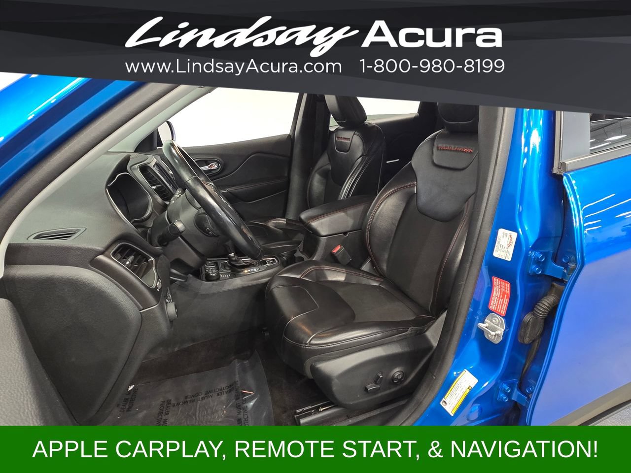 Used 2019 Jeep Cherokee Trailhawk w/ Cold Weather Group AWD/4WD image 13