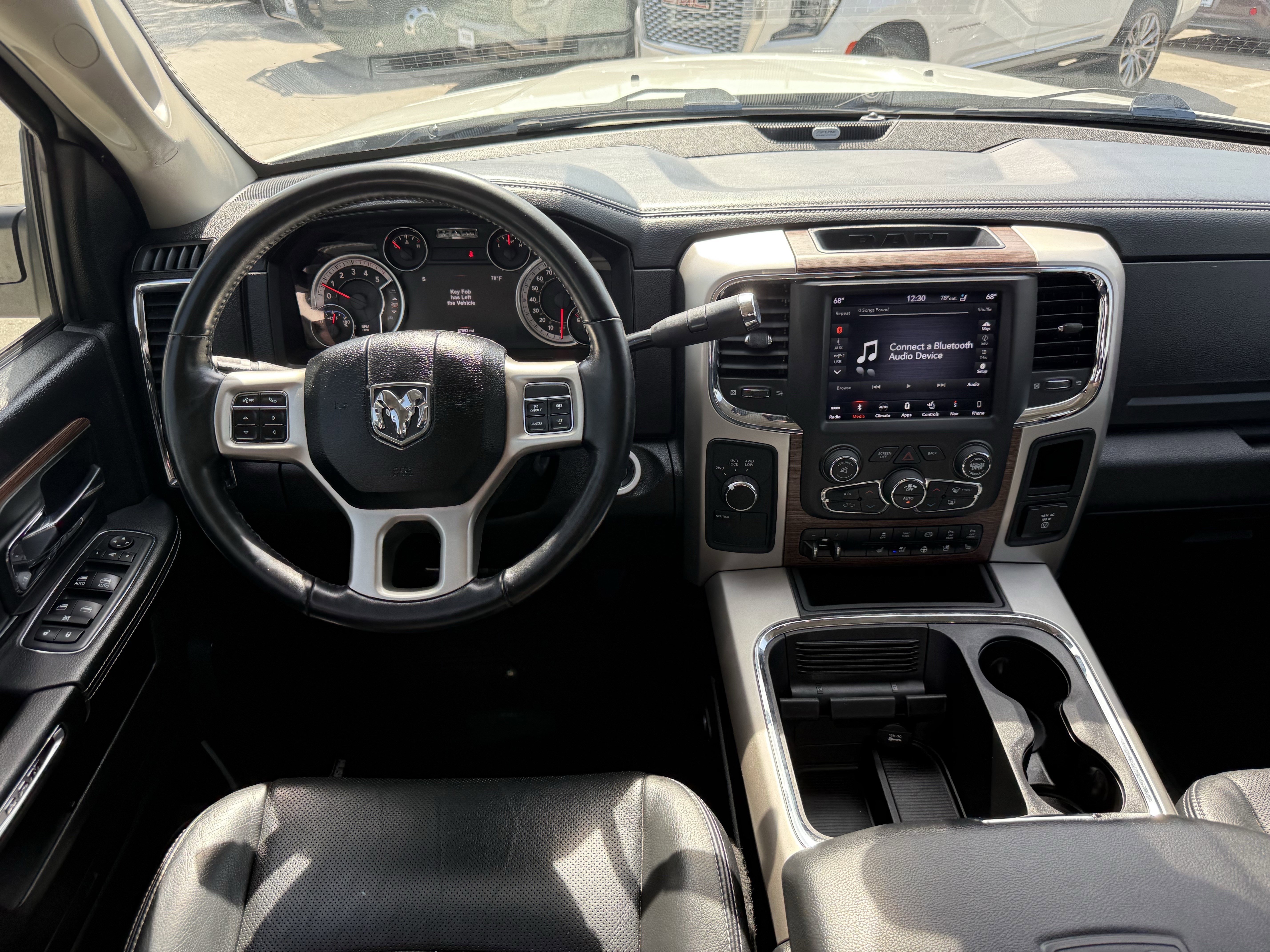 Used 2018 RAM 2500 Laramie image 13