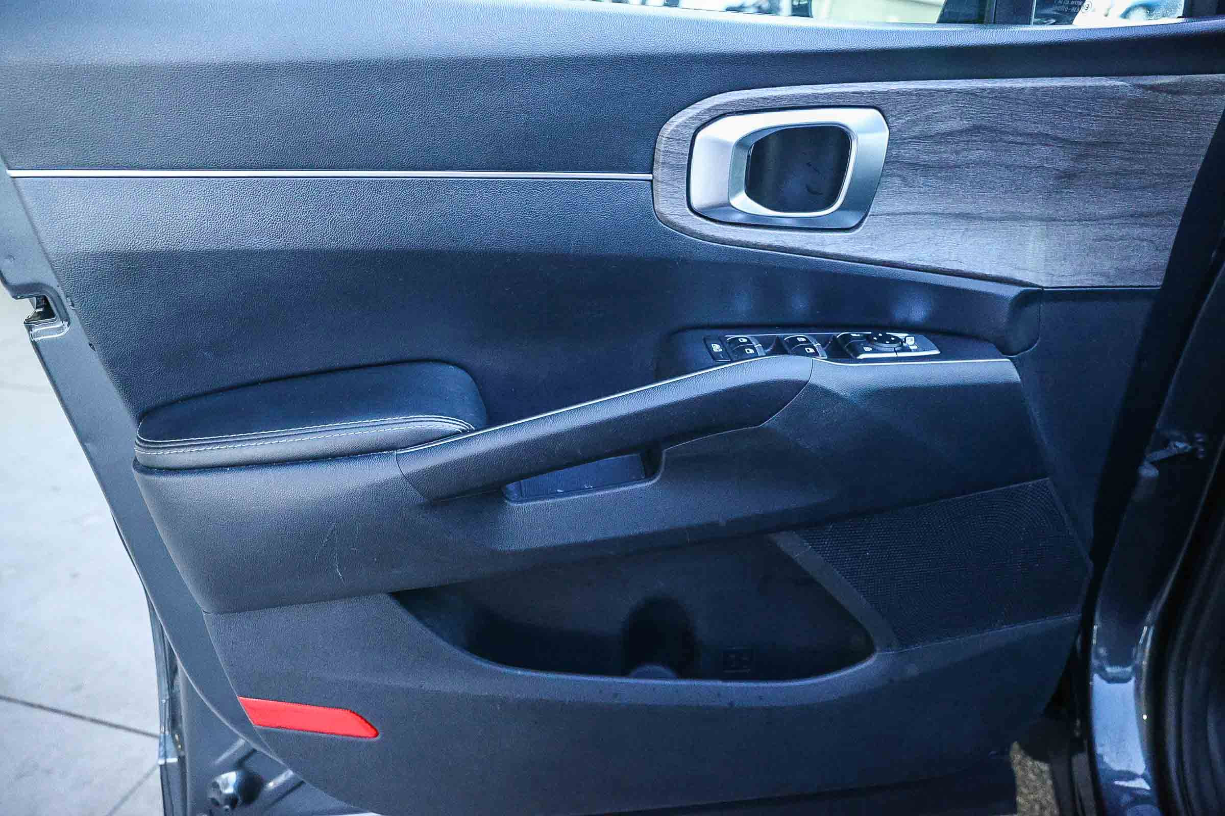 Used 2022 Kia Sorento S w/ Panoramic Sunroof Package image 27