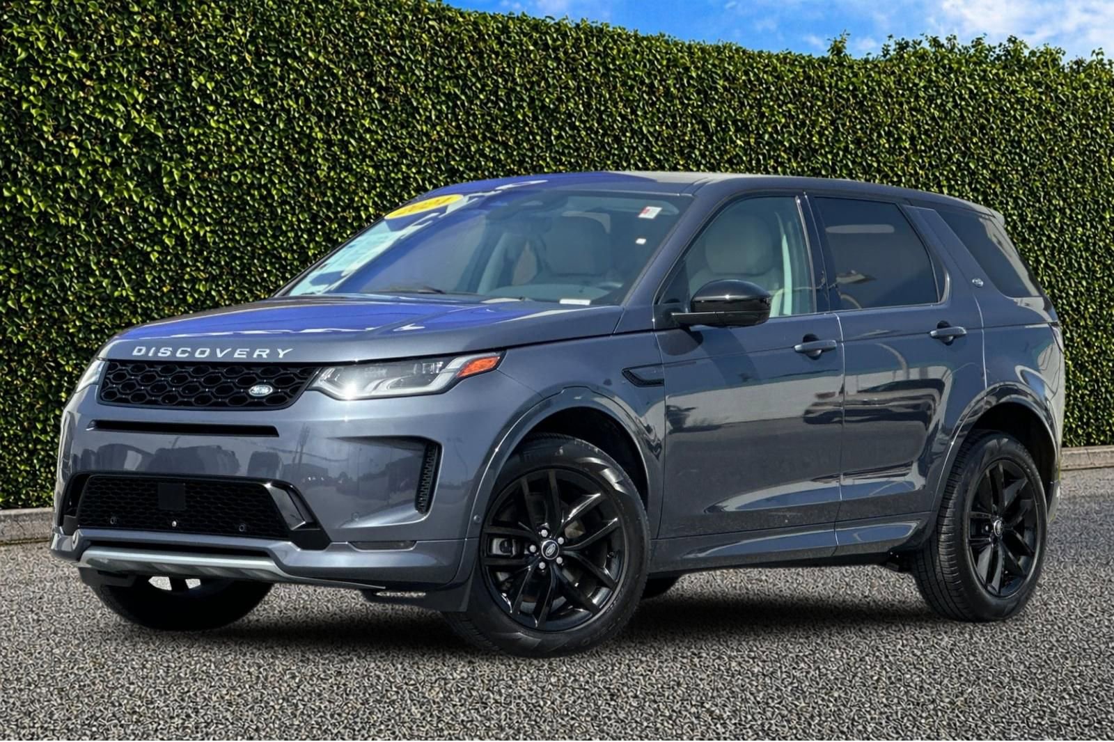 Used 2024 Land Rover Discovery Sport S AWD/4WD image 8