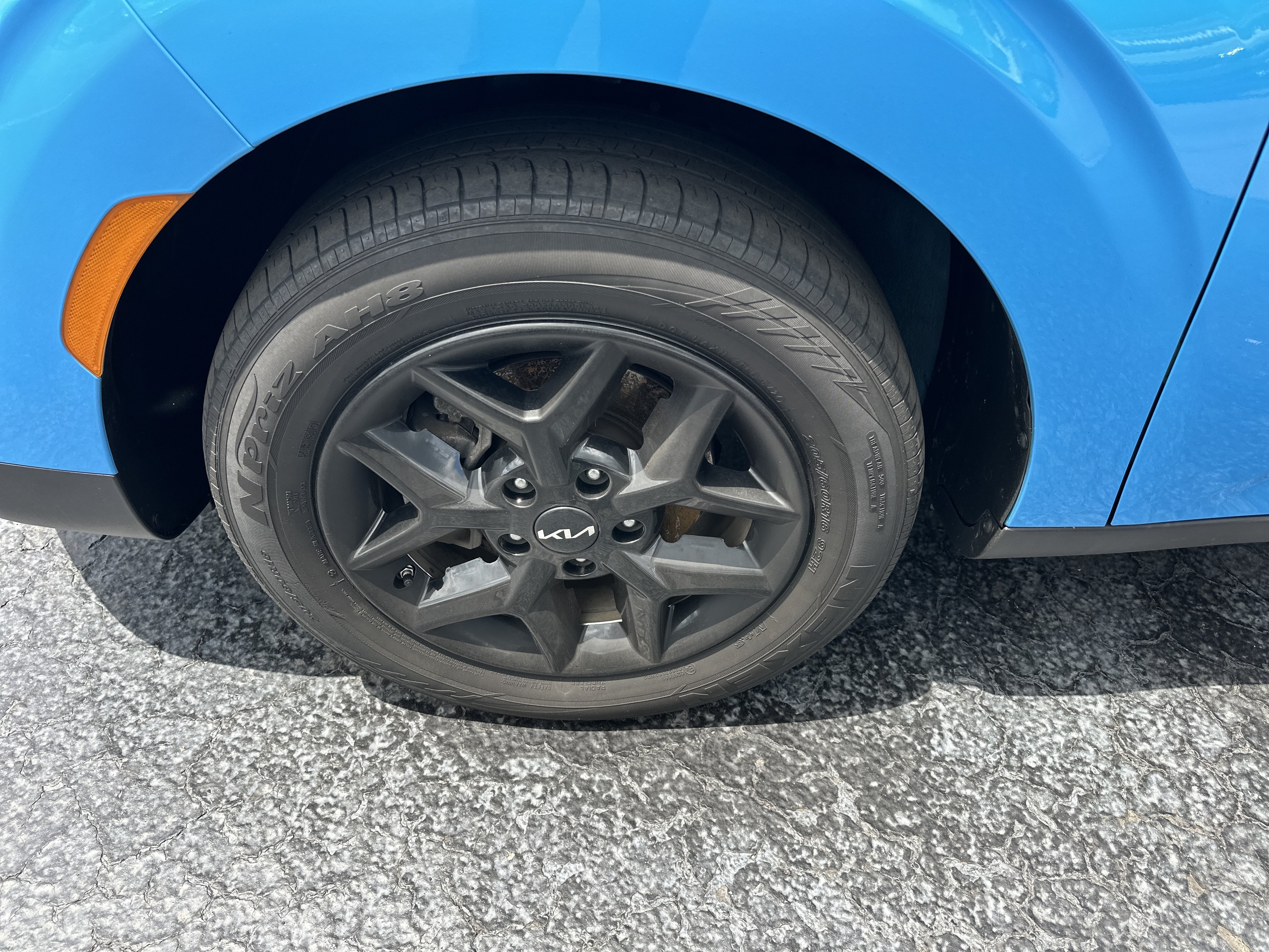 Used 2024 Kia Soul S FWD image 4