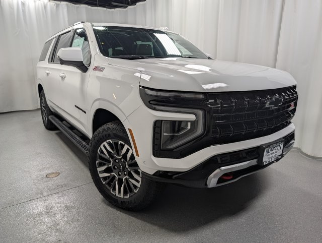 New 2027 Chevrolet Suburban Z71 w/ Z71 Off-Road Package AWD/4WD image 2