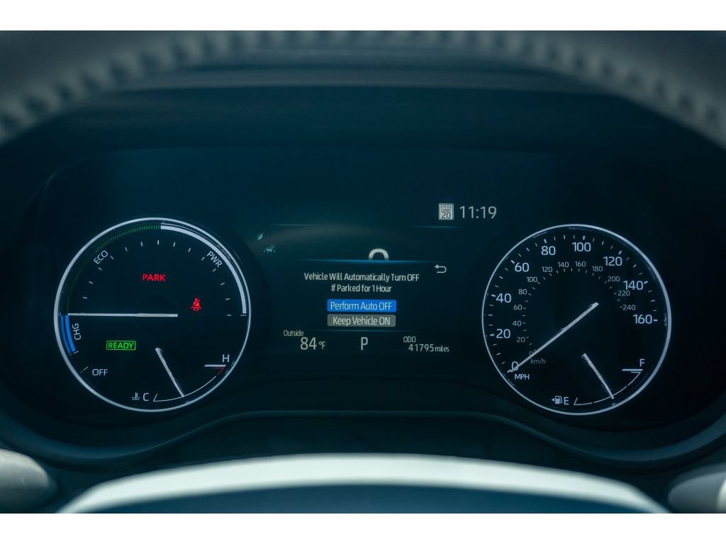 Used 2022 Toyota Sienna Limited FWD image 22