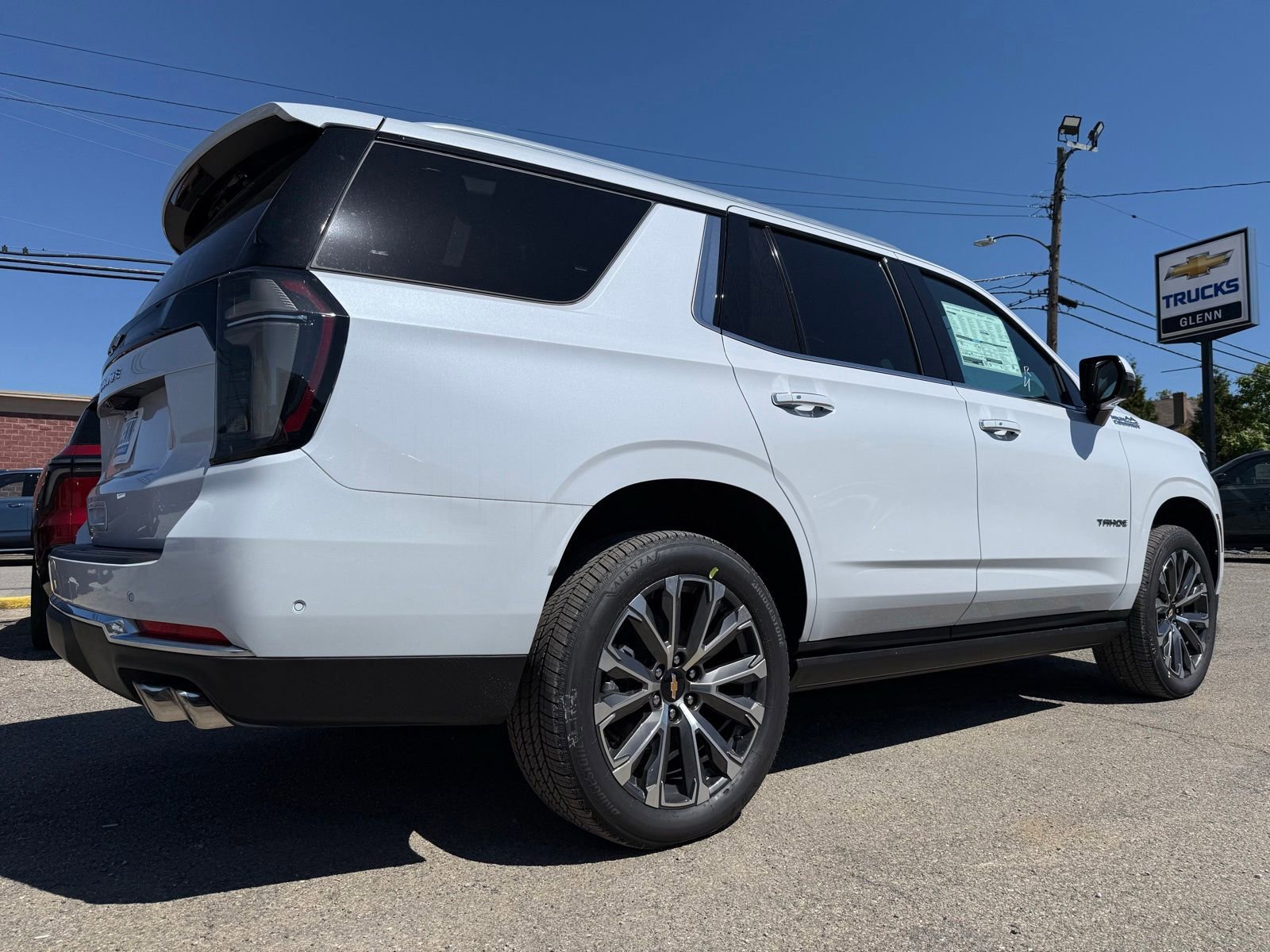 New 2026 Chevrolet Tahoe High Country AWD/4WD image 6