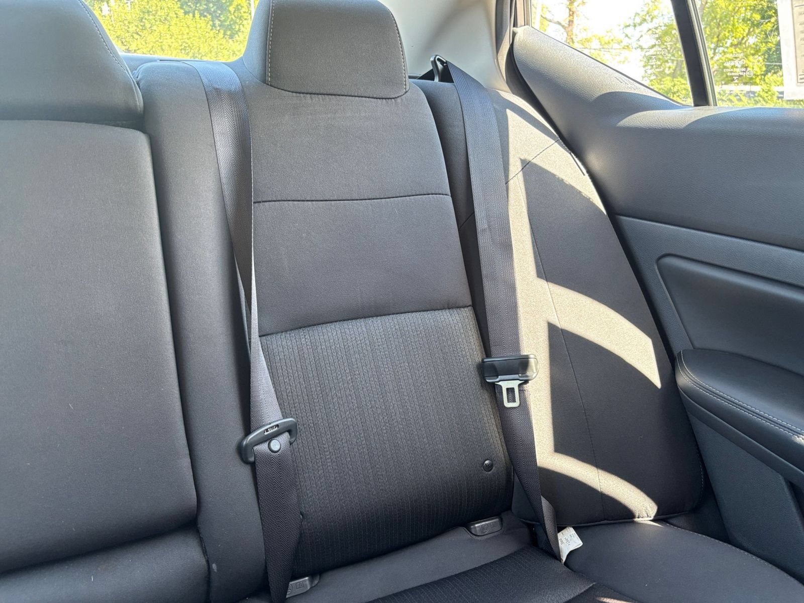 Used 2025 Nissan Altima 2.5 SV FWD image 36