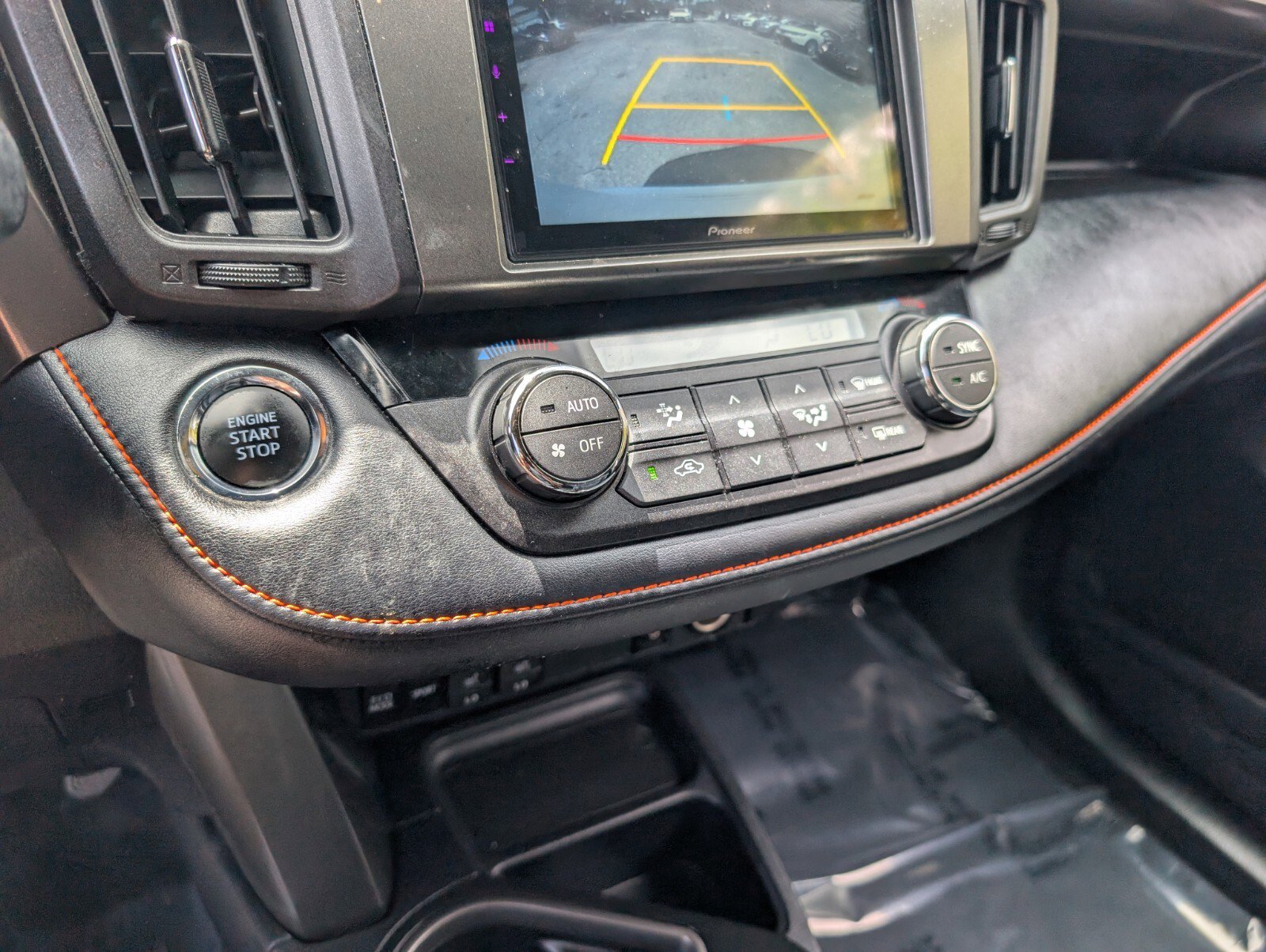 Used 2017 Toyota RAV4 SE w/ Power Extra Value Package image 28