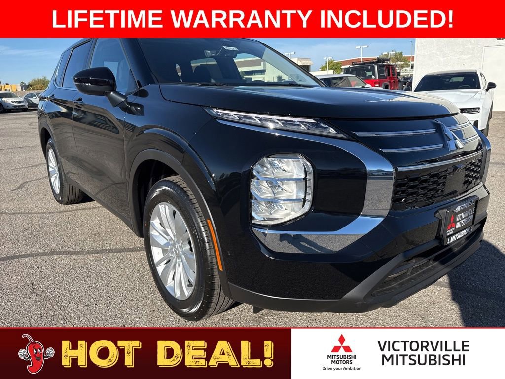 New 2025 Mitsubishi Outlander ES image 1