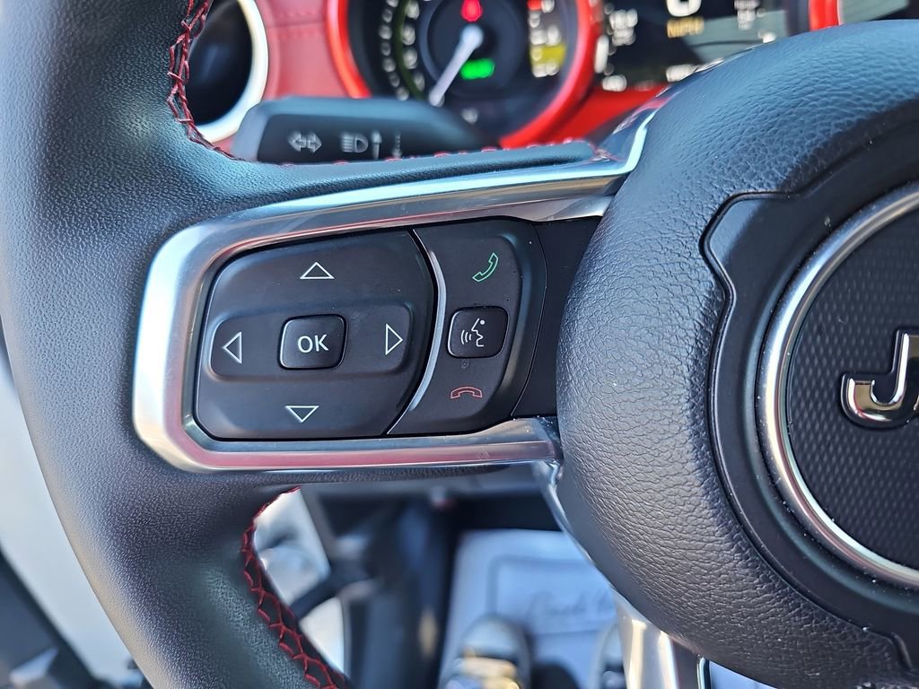 Used 2023 Jeep Wrangler Unlimited Rubicon 4xe image 22