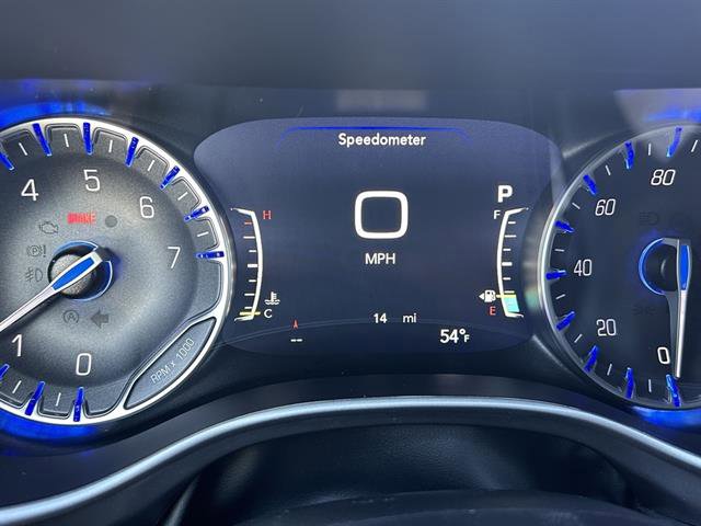 New 2026 Chrysler Pacifica Select image 17