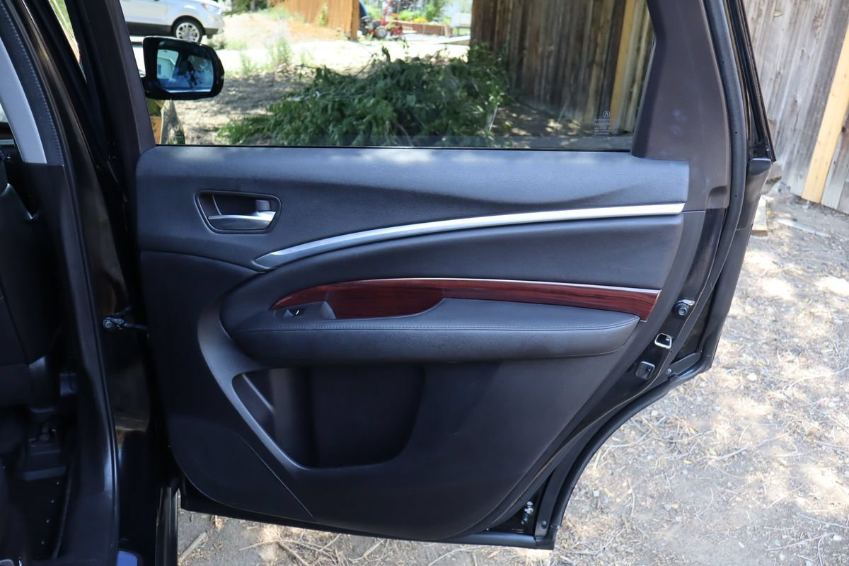 Used 2014 Acura MDX w/ Technology Package AWD/4WD image 25