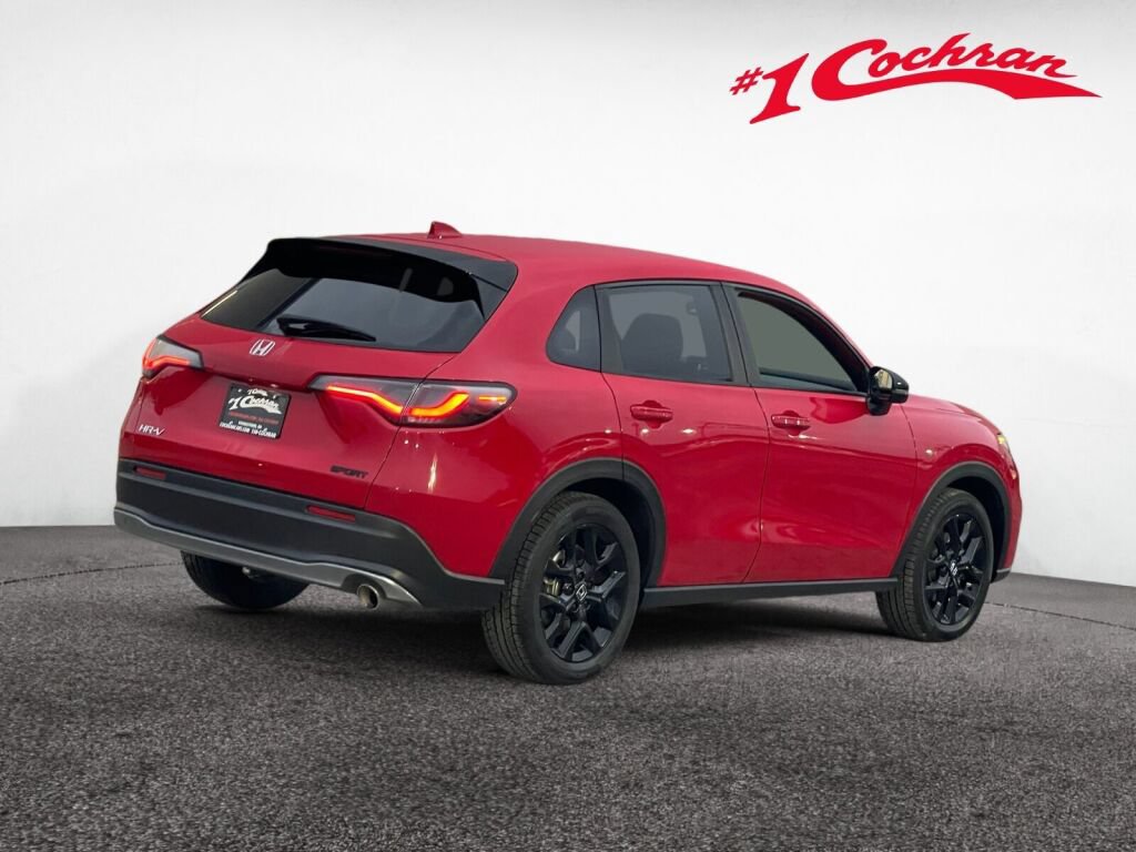 Certified 2025 Honda HR-V Sport image 26
