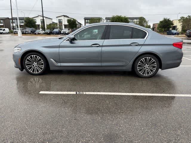 Used 2018 BMW 540i RWD image 2