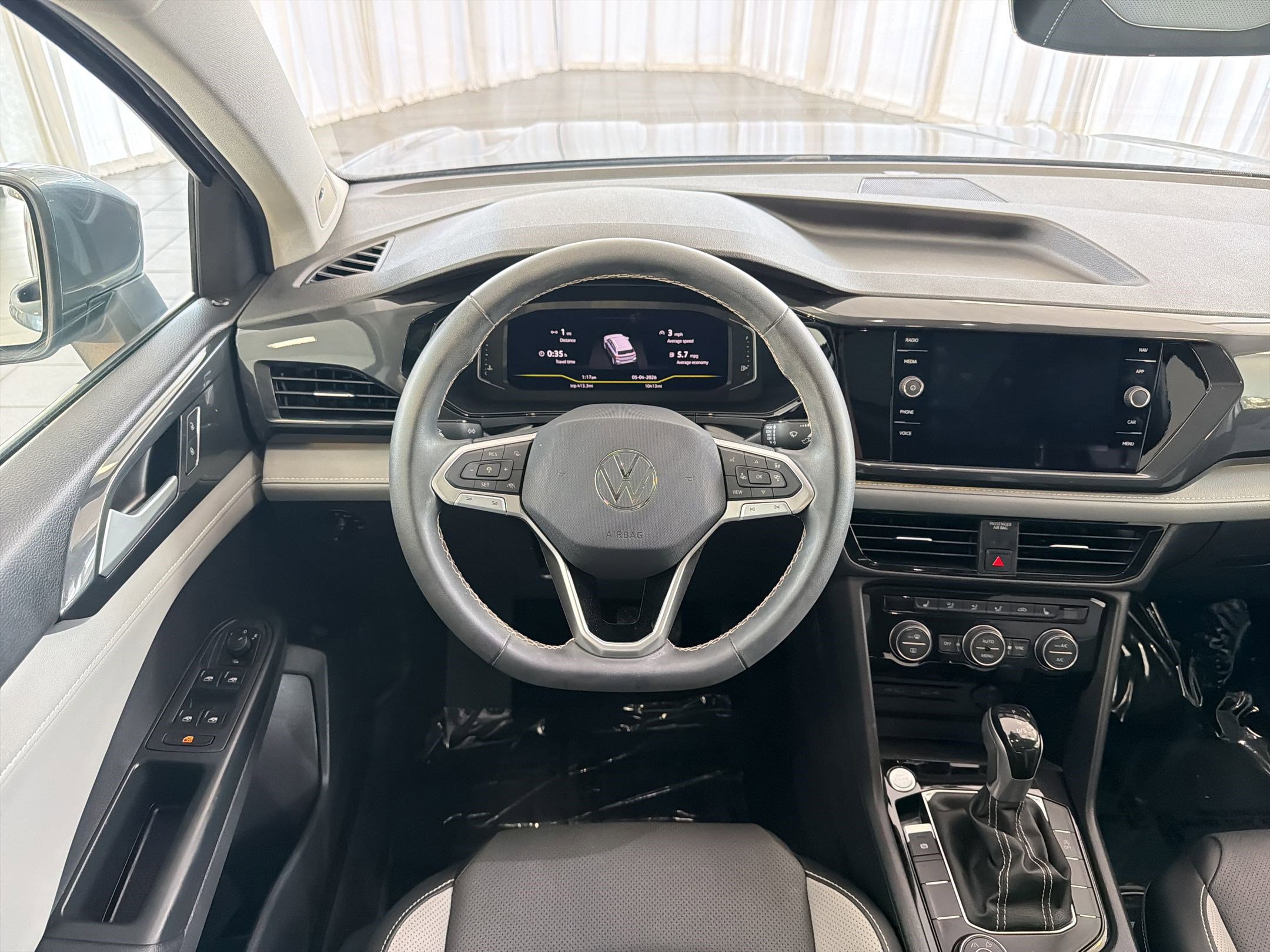 Certified 2023 Volkswagen Taos SEL AWD/4WD image 23