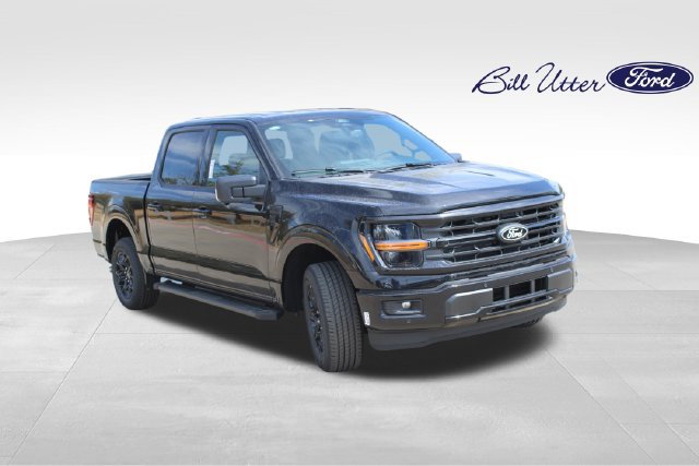 New 2026 Ford F150 XLT w/ Equipment Group 302A MID RWD image 2