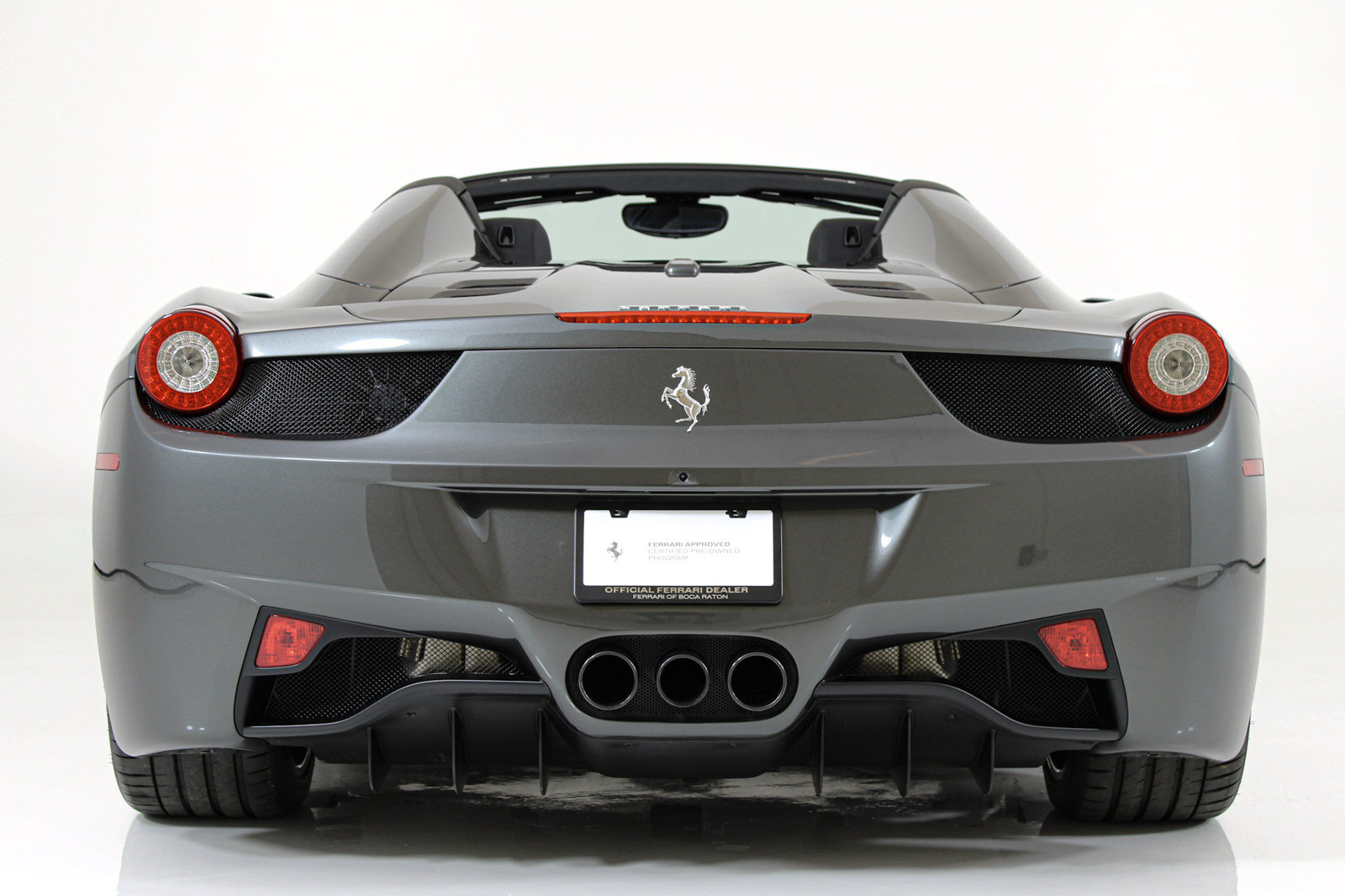 Certified 2013 Ferrari 458 Spider RWD image 10