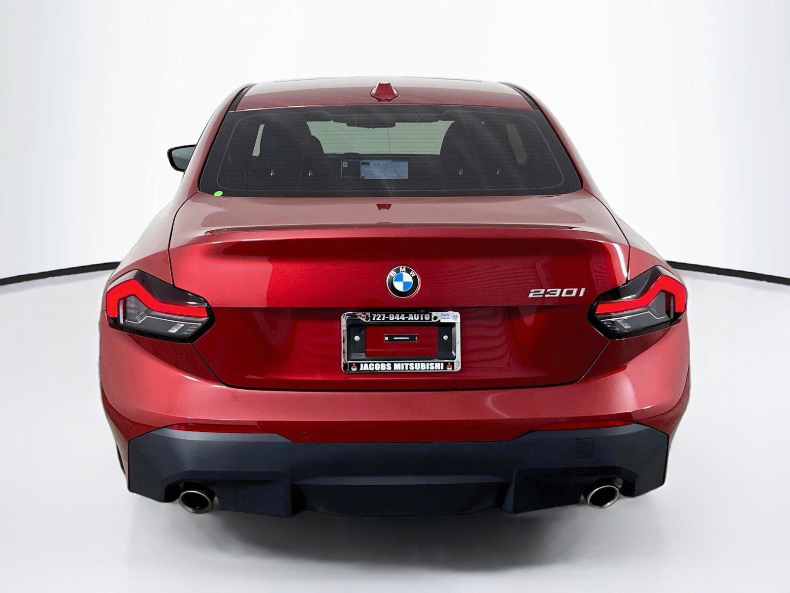 Used 2025 BMW 230i Coupe RWD image 4
