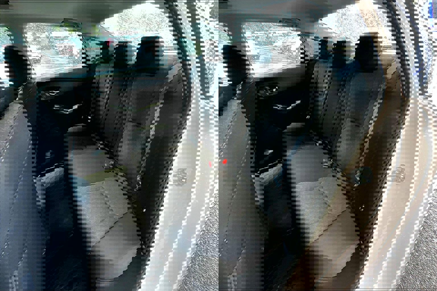 Certified 2023 Honda Accord EX image 27