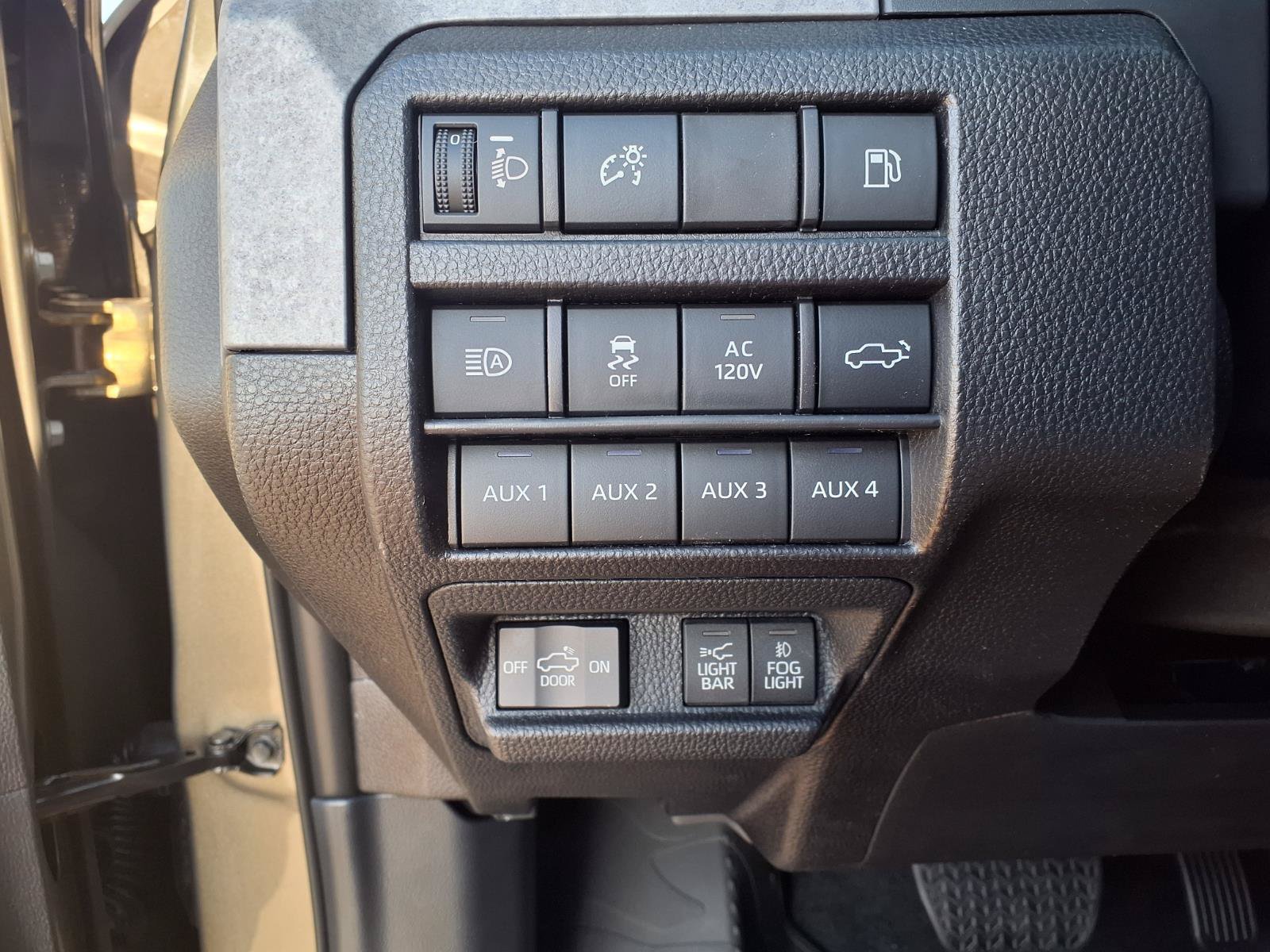 New 2026 Toyota Tacoma 4x4 Double Cab Hybrid image 23