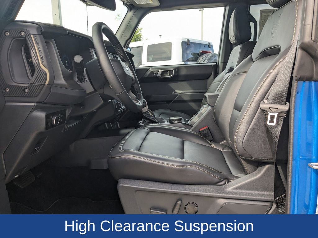 New 2025 Ford Bronco Badlands image 13