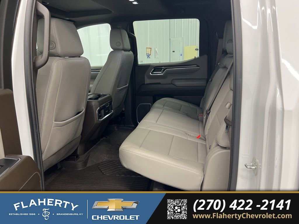 Used 2023 Chevrolet Silverado 1500 LTZ w/ LTZ Premium Package image 11