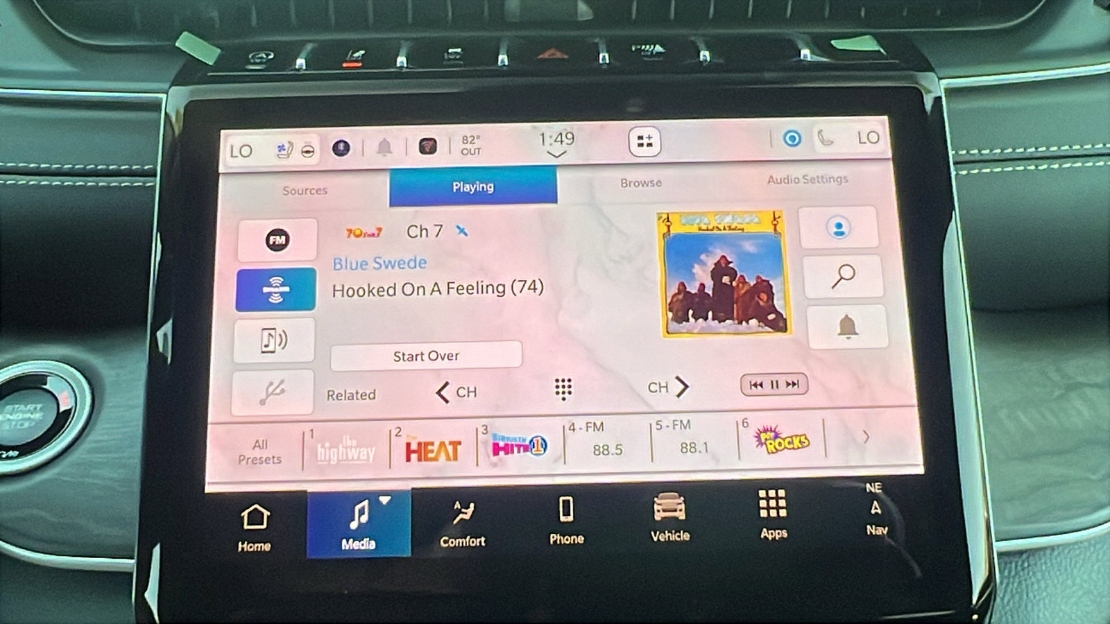 New 2025 Jeep Grand Cherokee L Limited w/ Luxury Tech Group II image 28