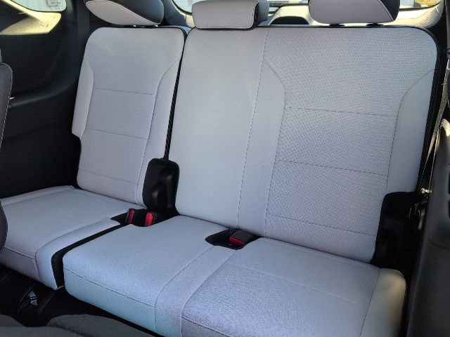 New 2026 Chevrolet Traverse High Country w/ LPO, Floor Liner Package image 9