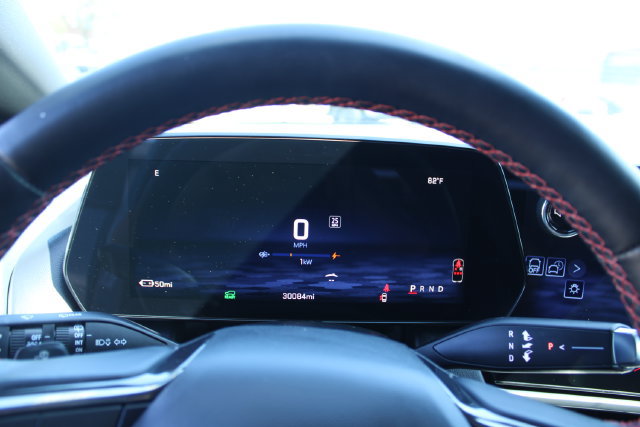 Used 2025 Chevrolet Equinox EV RS FWD image 20