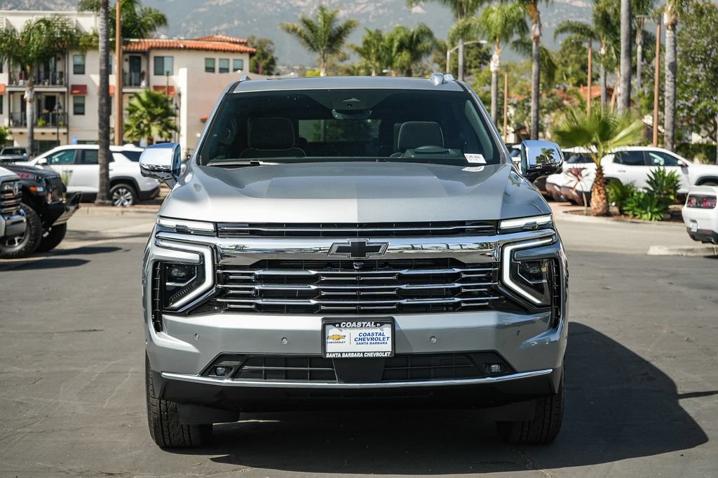 New 2026 Chevrolet Suburban Premier AWD/4WD image 2
