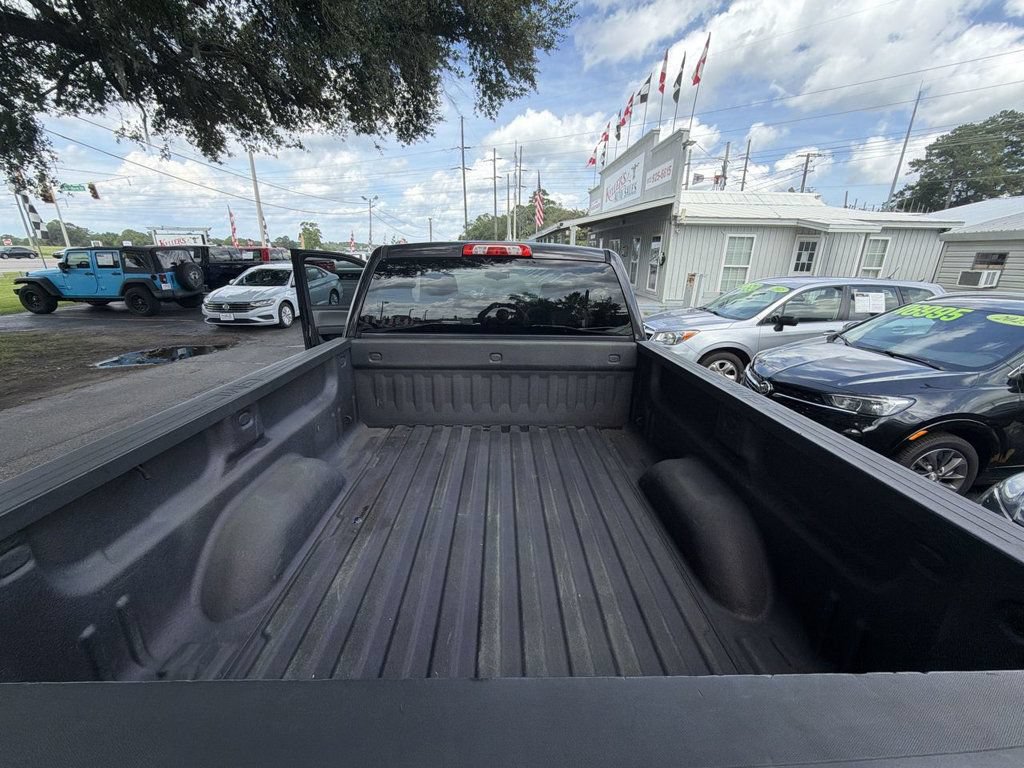 Used 2016 GMC Sierra 2500 4x4 Crew Cab w/ Sierra Convenience Package image 22