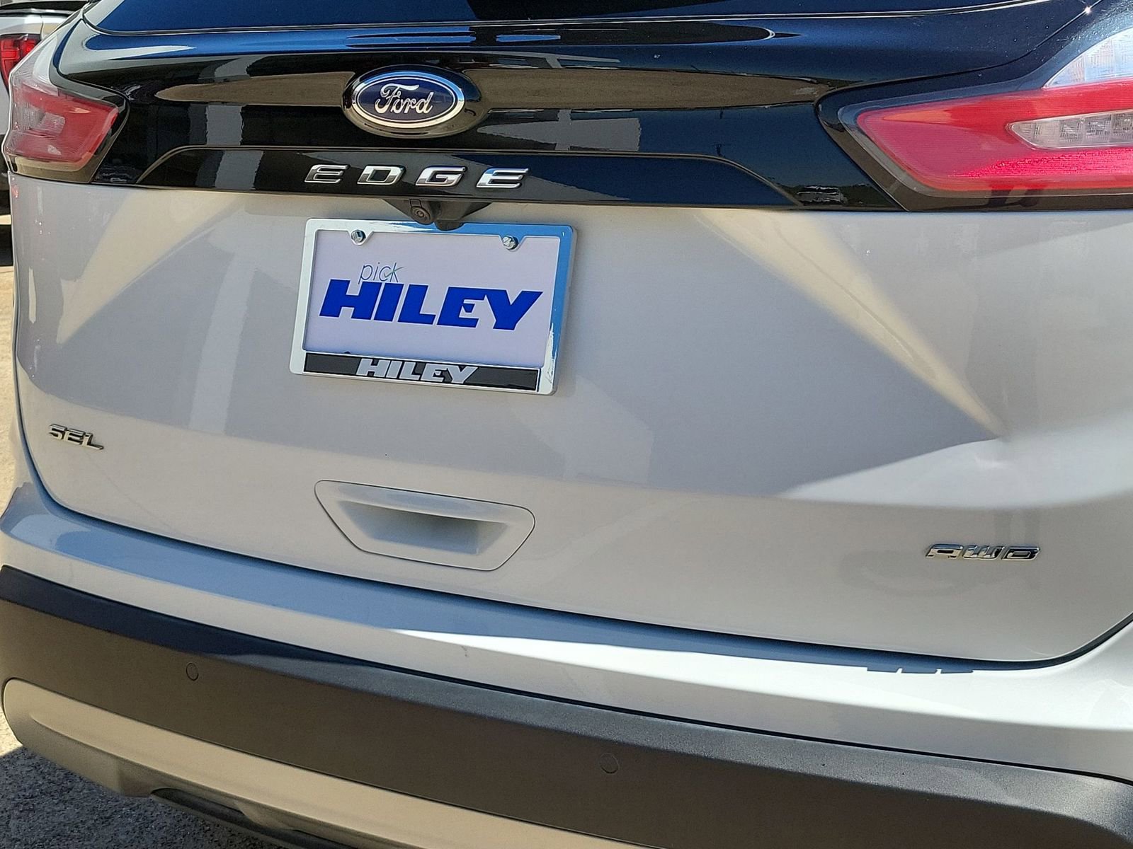 Used 2024 Ford Edge SEL image 30