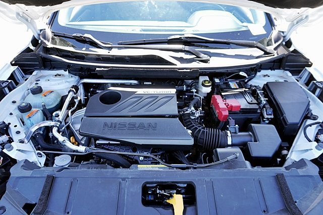 Used 2024 Nissan Rogue SL w/ SL Premium Package FWD image 16