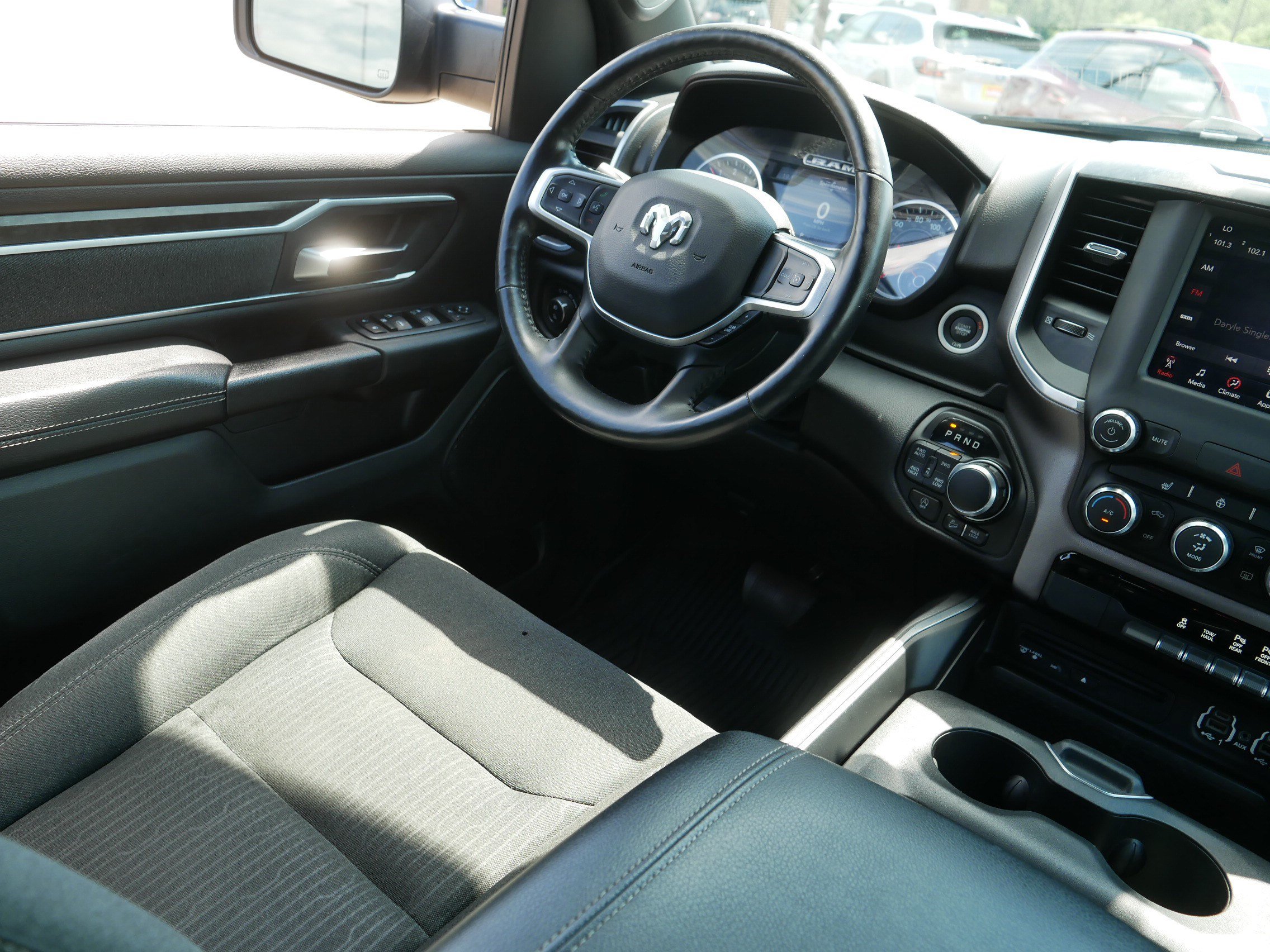 Used 2019 RAM 1500 Big Horn AWD/4WD image 9