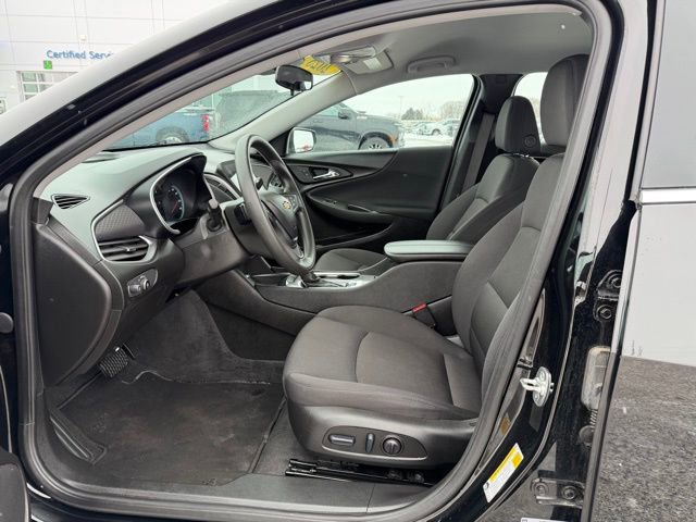 Used 2025 Chevrolet Malibu LT image 15