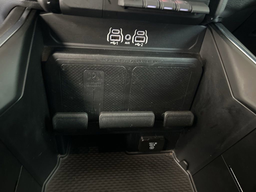 Used 2025 RAM 1500 Big Horn RWD image 51