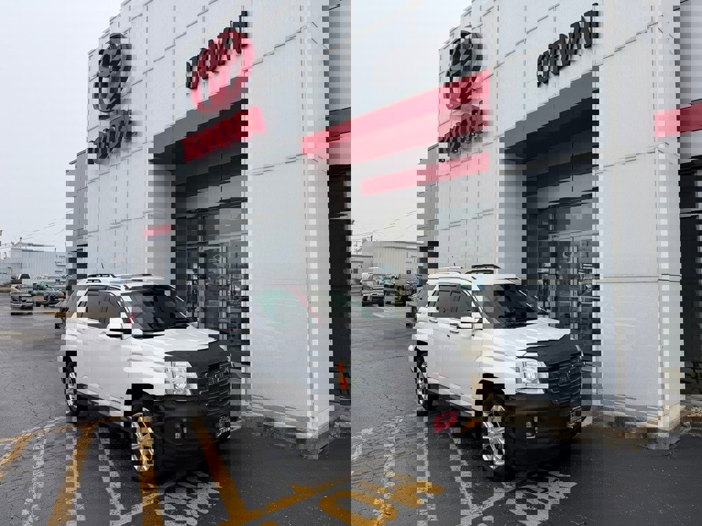 Used 2017 GMC Terrain SLT w/ Open Road Package image 1