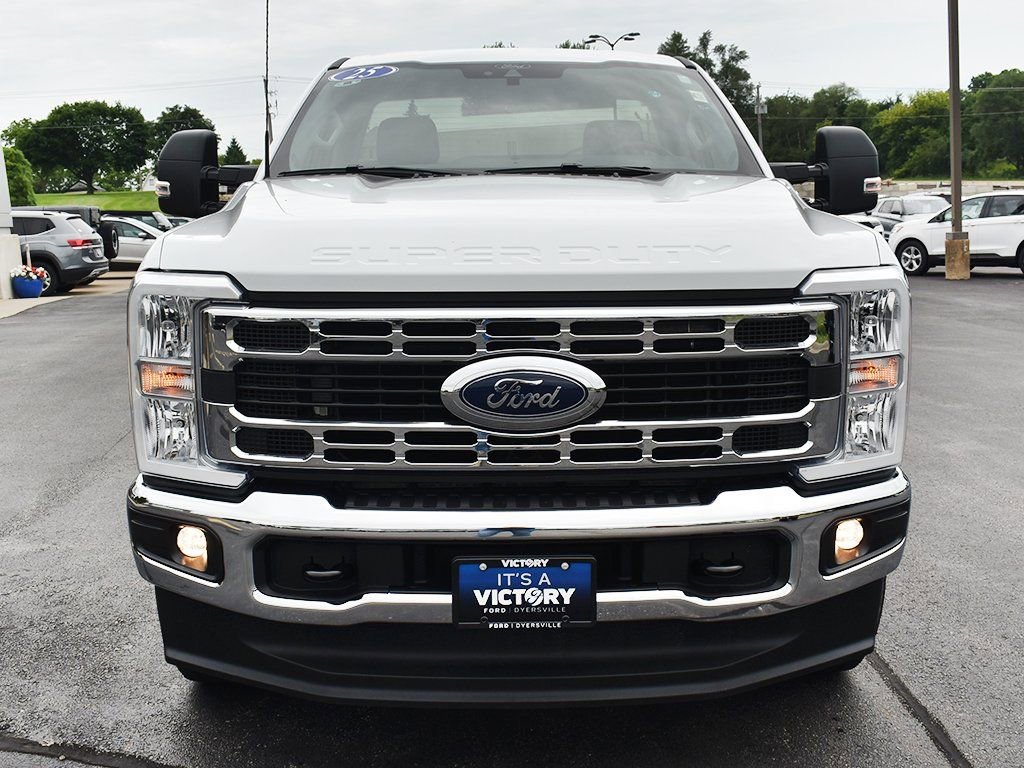 New 2025 Ford F350 XLT image 26