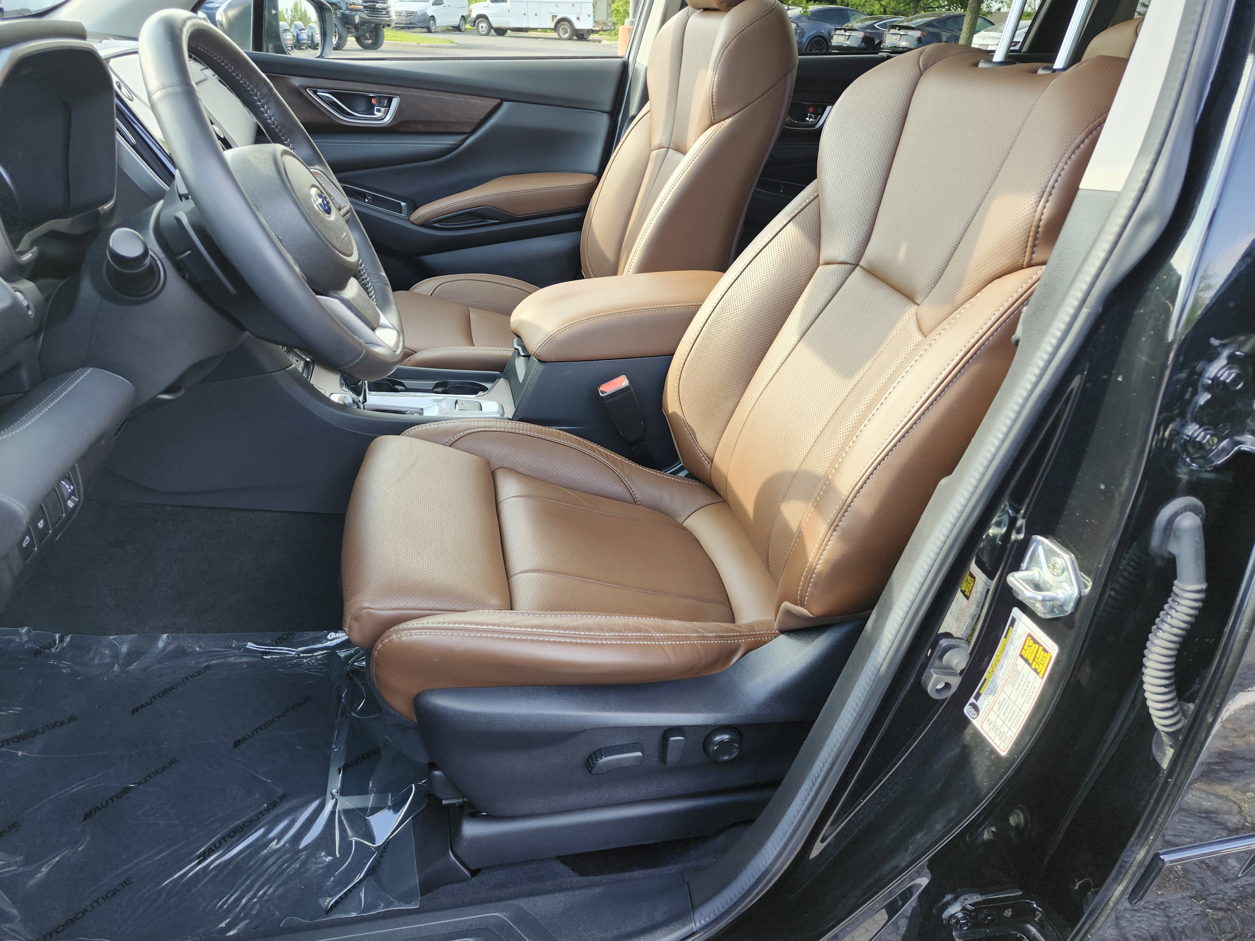 Used 2024 Subaru Ascent Touring w/ Popular Package #2 AWD/4WD image 29
